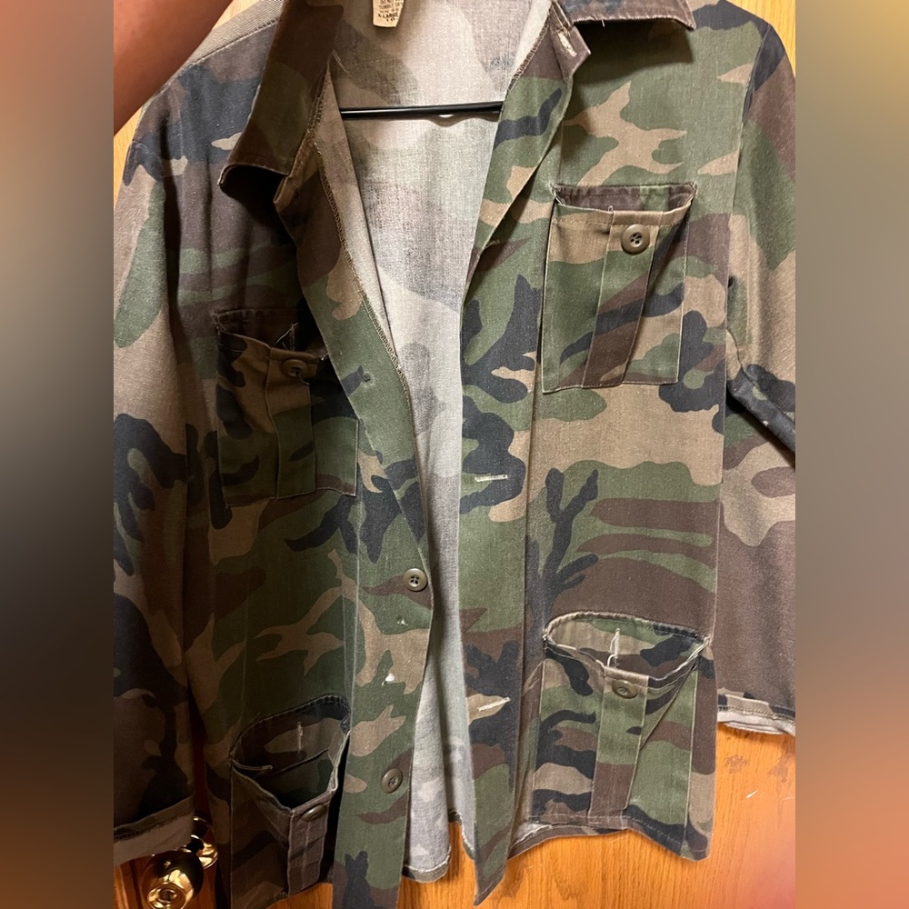 Thrifted one of a kind unisex Camouflage Button-Up Jacket